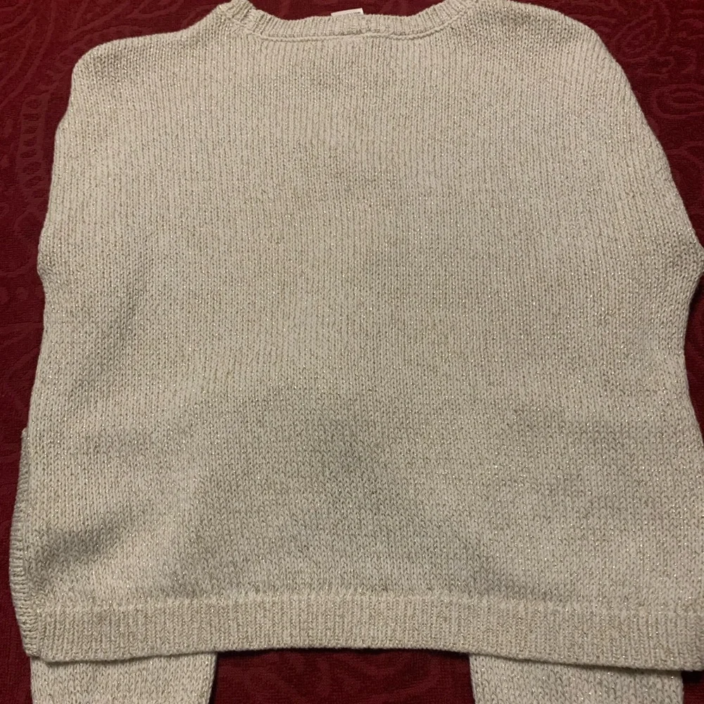 OshKosh girl B'gosh Cream Crew Neck Sweater with Modern Twist Size 8